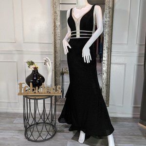 Shiny Black Formal Evening Prom Dress Gown